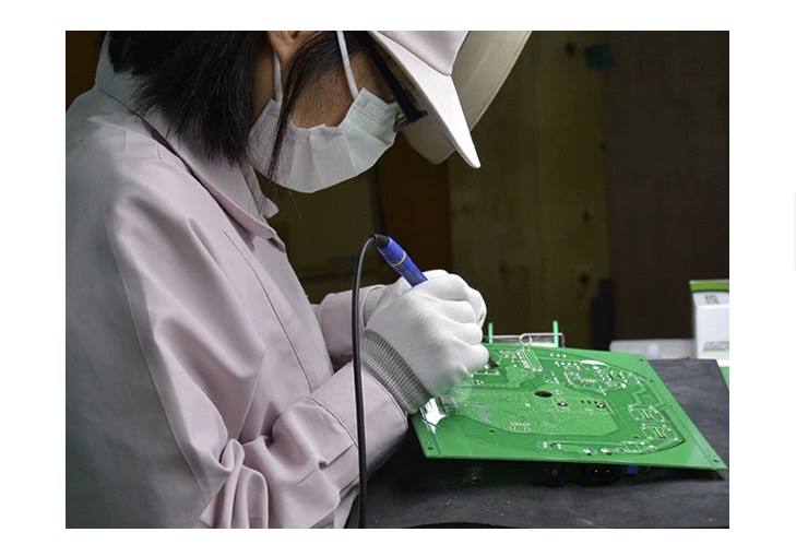 安心のセルフ脱毛器は日本製